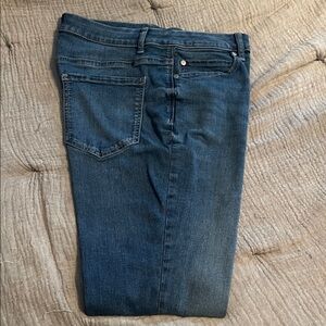 Vera Wang Dark Blue Skinny Jeans